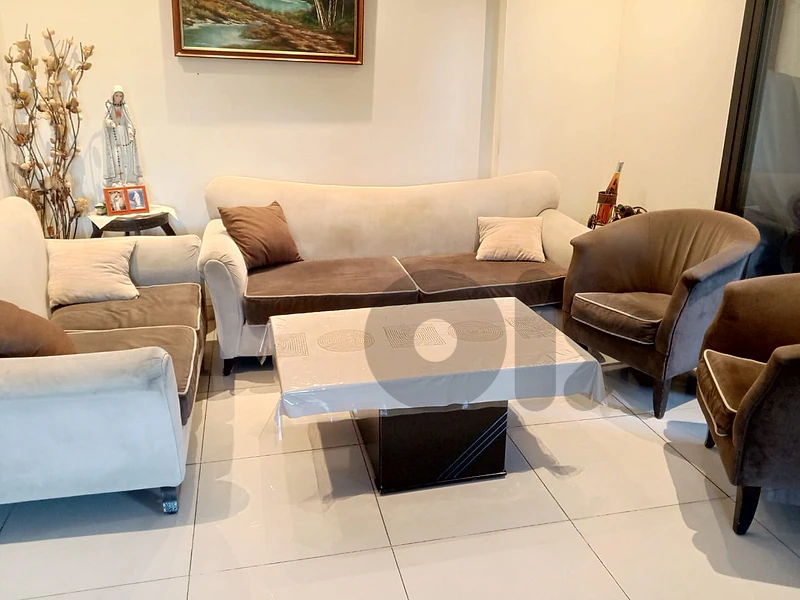 full living room from G. Mata