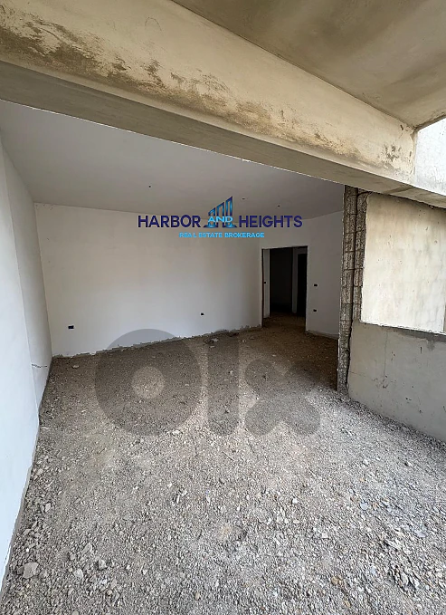 Apartment UC for Sale in Zalka - شقة للبيع في الزلقا