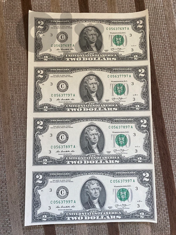 عملة خطأ انكت ٢$ غير مقصوص بقيمة ٨$ سنة ٢٠١٣ uncut banknotes