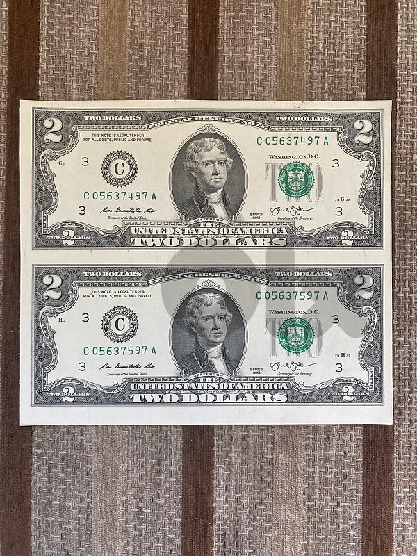 عملة ٢$ انكت سنة ٢٠١٣ قطعتين 2$ uncut banknotes
