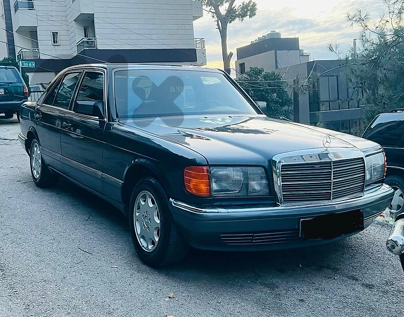 Mercedes-Benz 1991 SE300