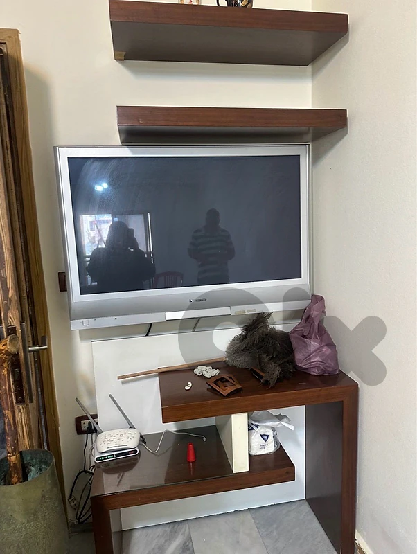tv unit with tv