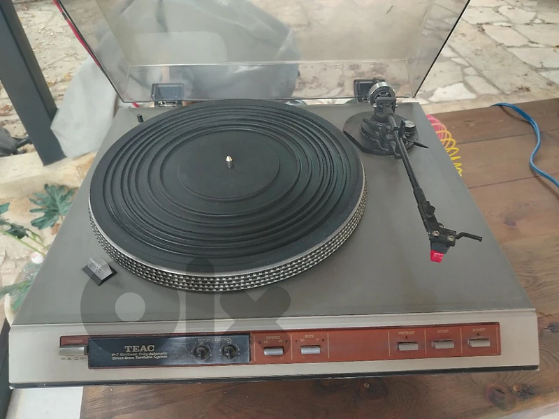 Vintage Benytone 3-in-1 Stereo System with Matching Speakers