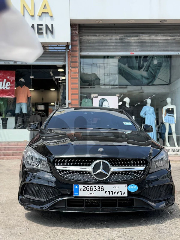 Mercedes-Benz CLA-Class 2015 .