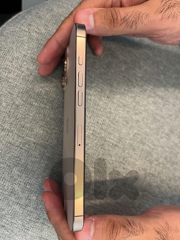 iphone 16 pro max sim esim 93% battery