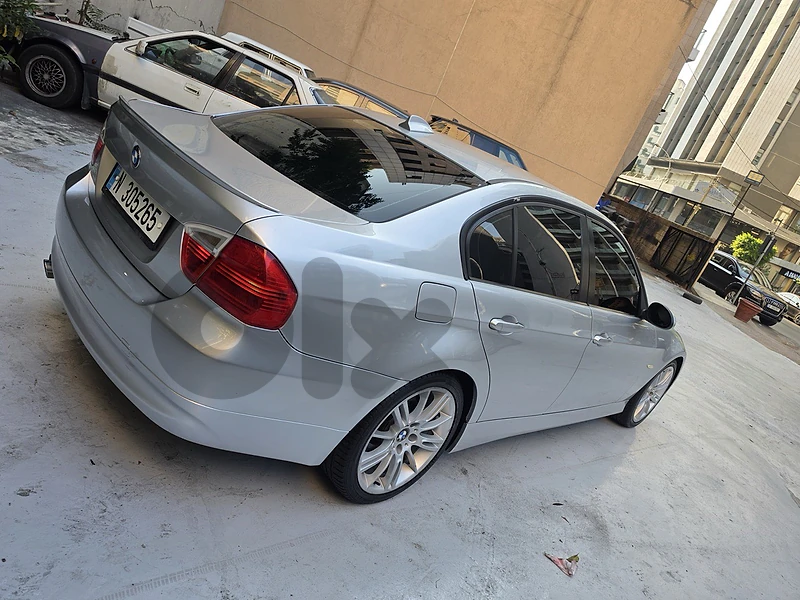 BMW 3-Series 2008