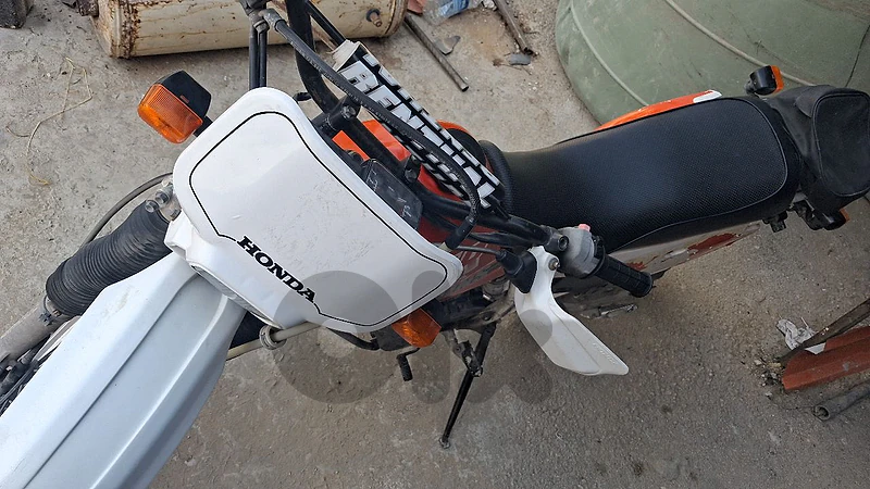 xlr بعدو جديد