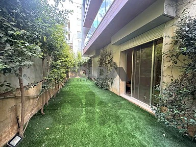 Hot deal- 280 m2 gf aprt+30 m2 garden&pool+ open views 4 ren in Yarzeh
