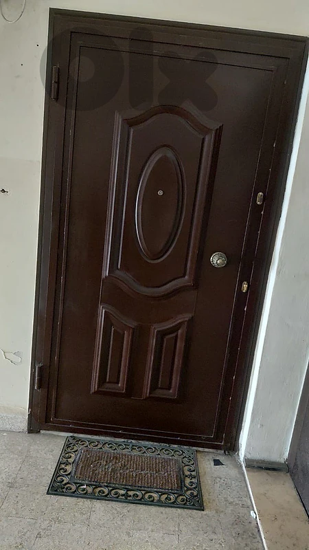 بوابة حماية حديد