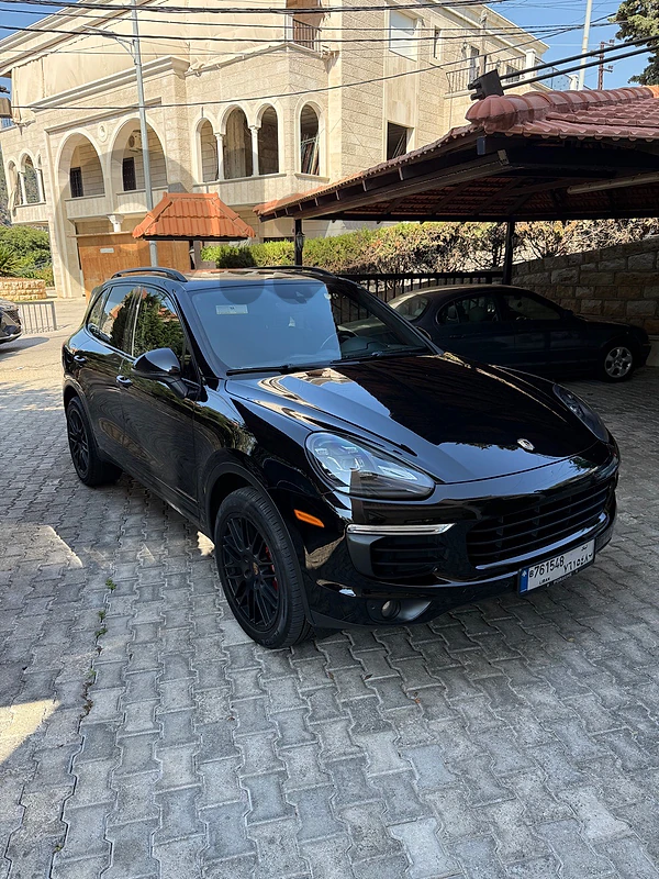 Porsche Cayenne 2016 cayenne S fully loaded Porsche Cayenne 2016 cayenne S fully loaded