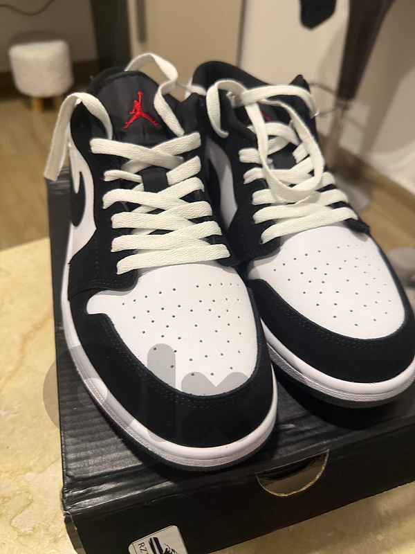 Air Jordan 1 Low SE 'Panda Toe'