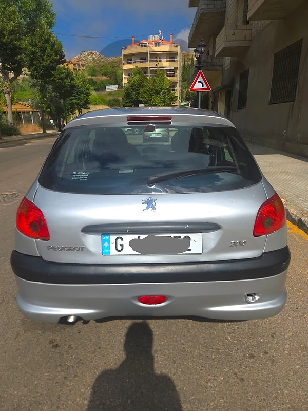 Peugeot 206 2008 hatchback Peugeot 206 2008 hatchback