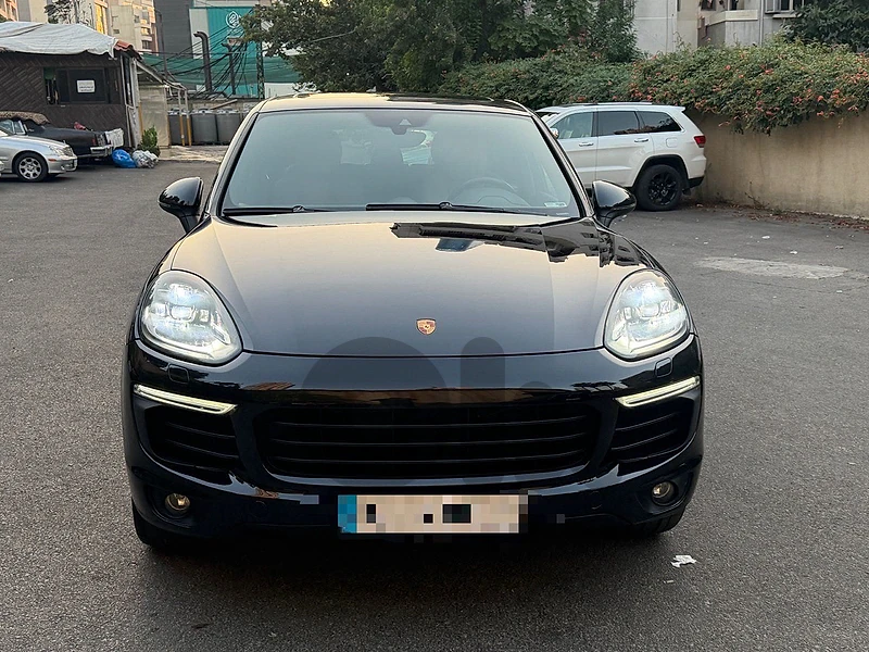 Porsche Cayenne S 2015 Company Source 100,000km