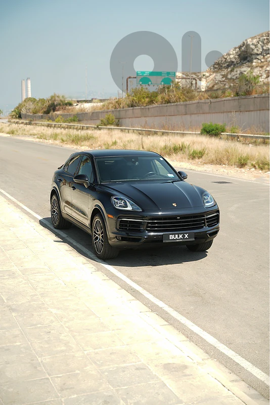 Porsche Cayenne Coupe - Sport Exhaust - Chrono Pack - CLEAN CARFAX !!