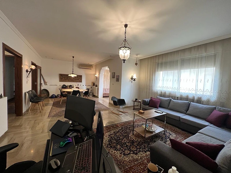 Spacious - Charming  fully furnished apartment in Mansourieh
