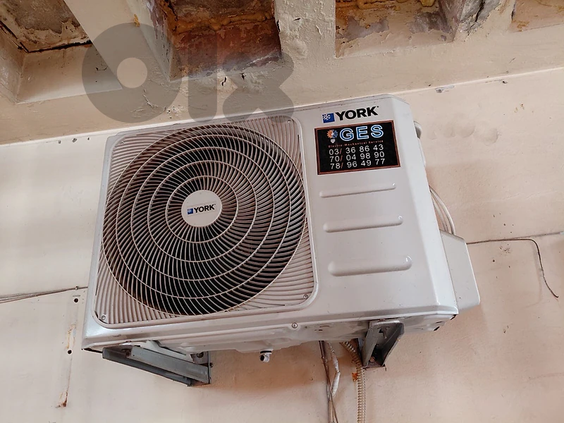 York 18000 BTU