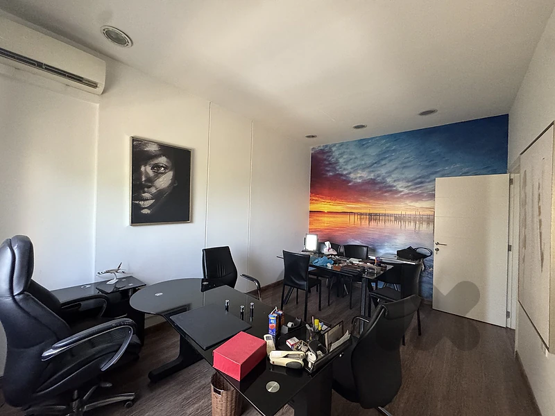 GM733RAJ Apartment for sale in Jdeideh - شقة للبيع في الجديدة