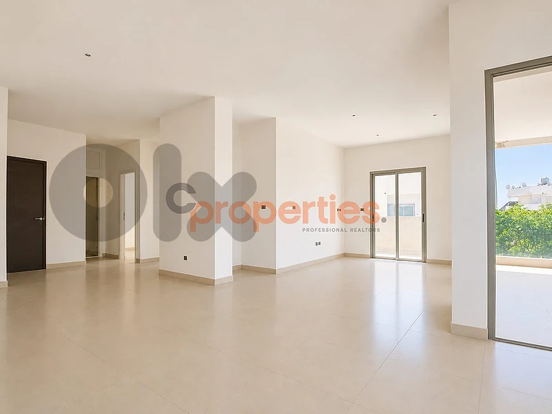 Apartment For Sale In Tabarja شقة للبيع في طبرجا CPJGK158