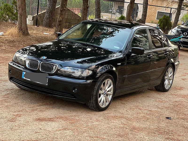 BMW 3-Series 2004