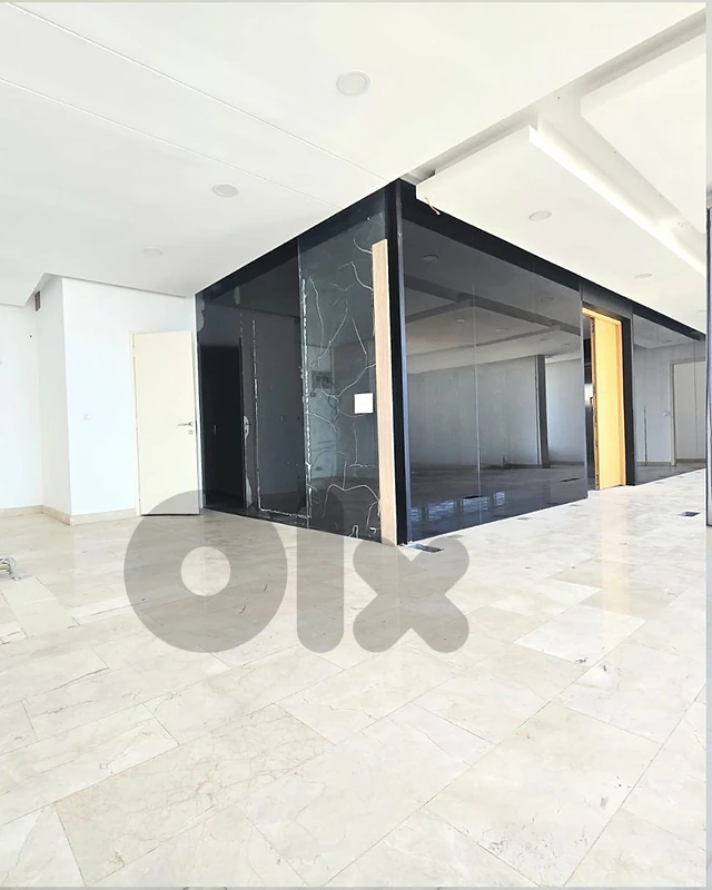 RAO26-5391 Office for Rent in Hamra | 276 sqm