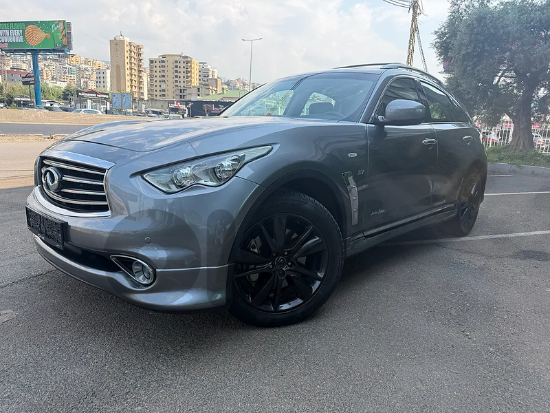 Infiniti Qx series 2016 QX70 2016 limited edition Infiniti Qx series 2016 QX70 2016 limited edition