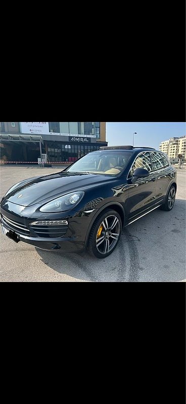 Porsche Cayenne 2011 prshe cayenne S V8