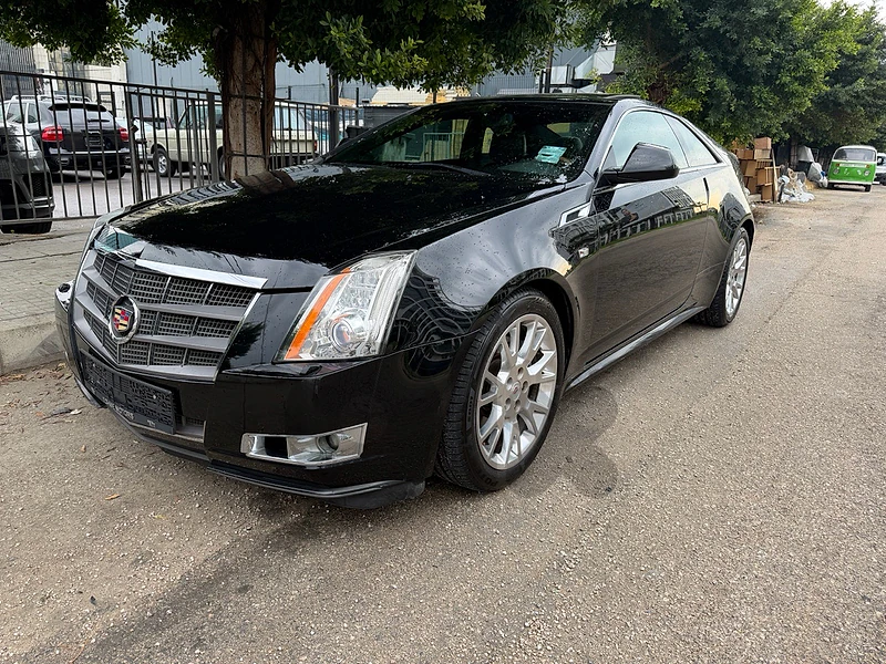 Cadillac CTS coupe 2011 cadillac CTS coupe 2011 V6