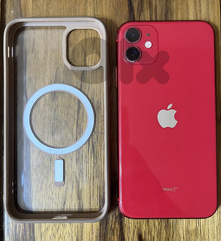 iPhone 11 64 GB 73% Battery