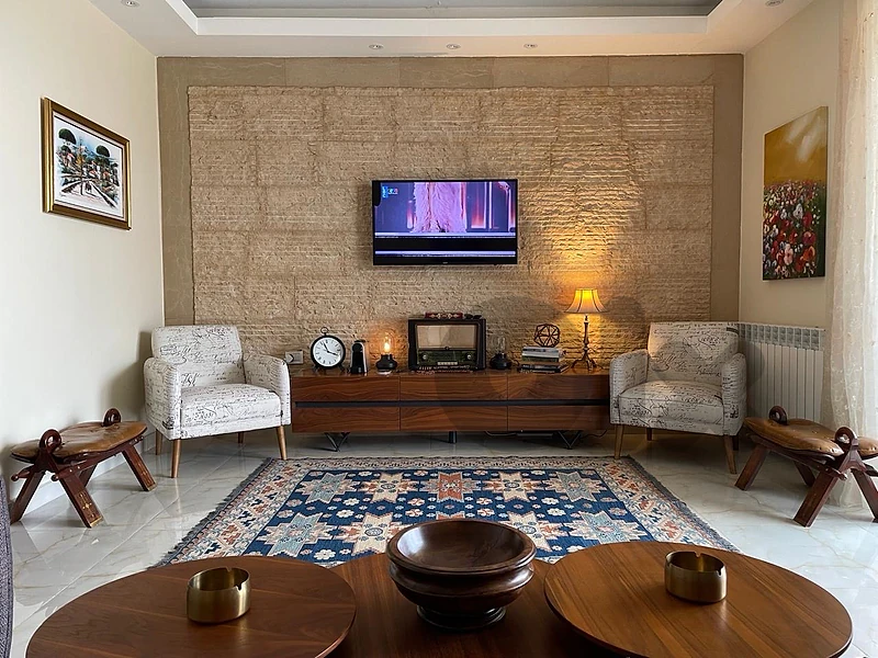 New Building 120m 2Bedroom+ Parking Bhamdoun Village entrance