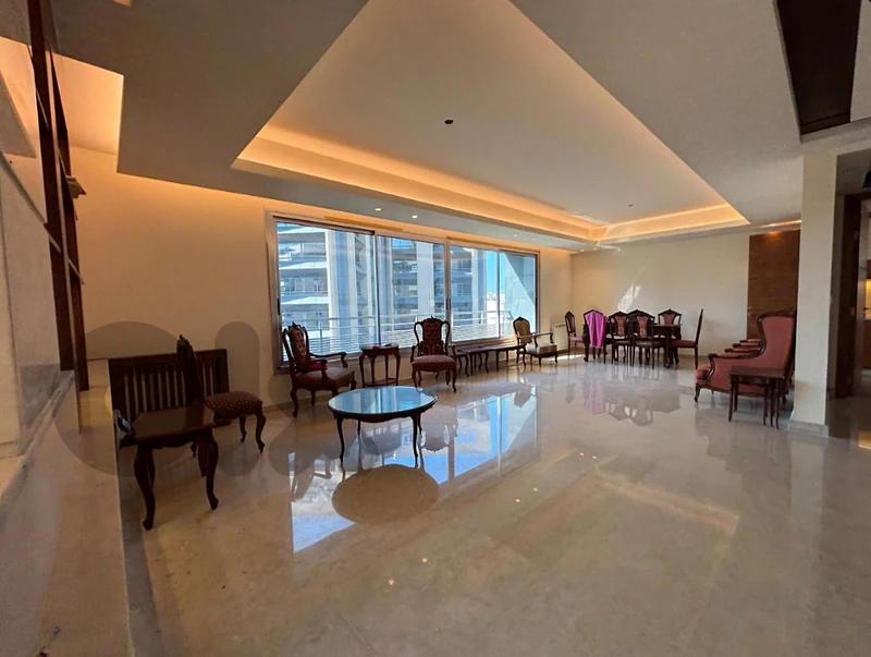 Luxury Apartment For Sale in Jnah