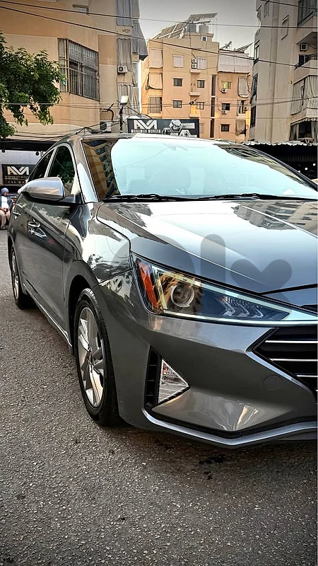 Hyundai Elantra 2019