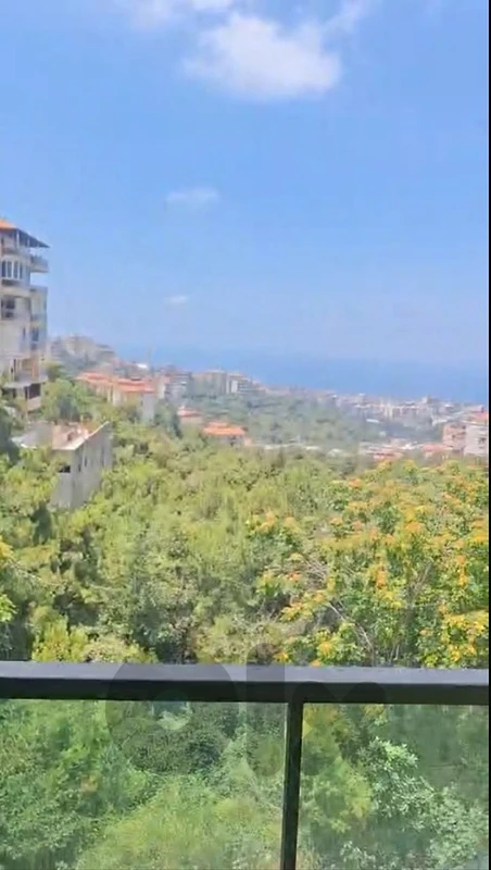 Apartment For Sale in Bchamoun