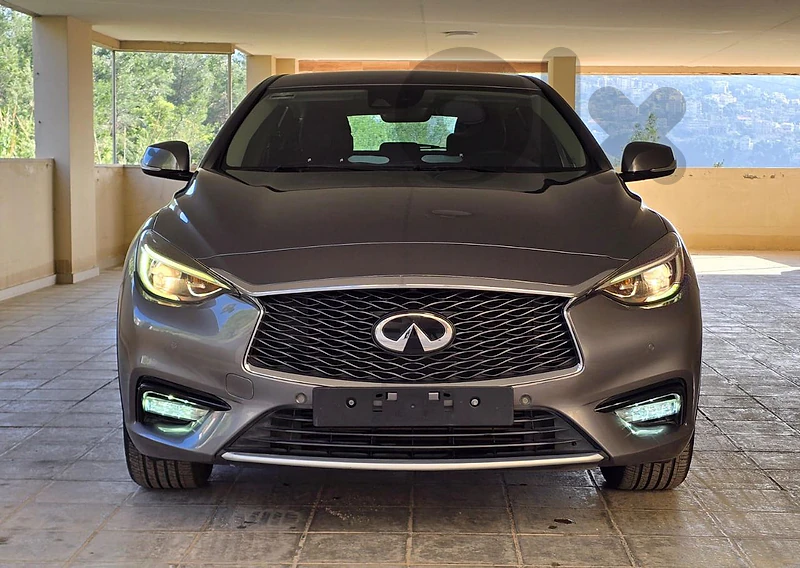INFINITI Q30 2019 !! COMPANY SOURCE 64,000 KM!!