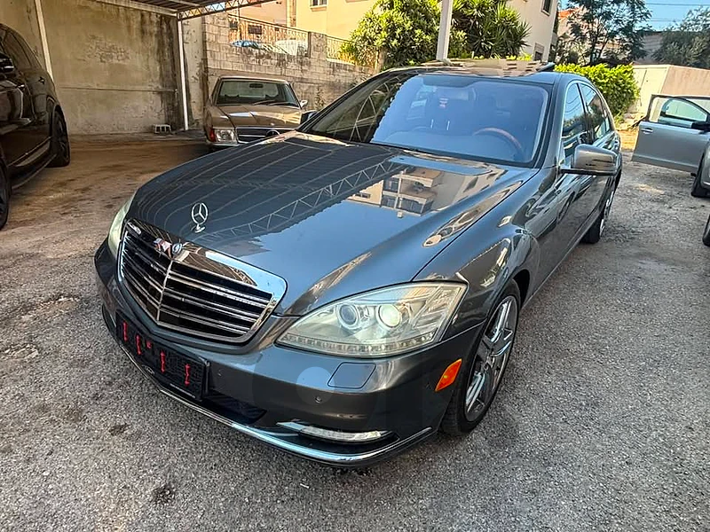 Mercedes S550	2008