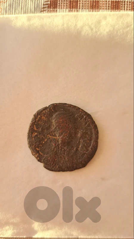 Justinian I Byzantine Bronze Follis – Constantinople – 527–565 AD