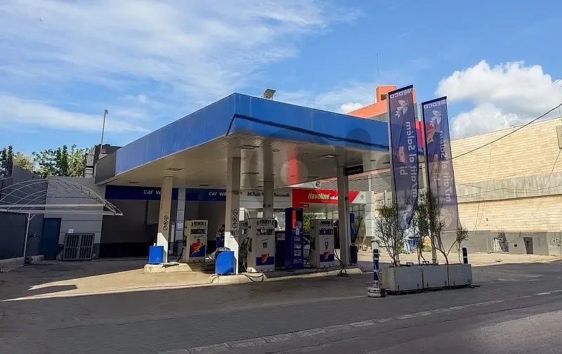 محطة بنزين جاهزة للتشغيل! محطة بنزين جاهزة للتشغيل!