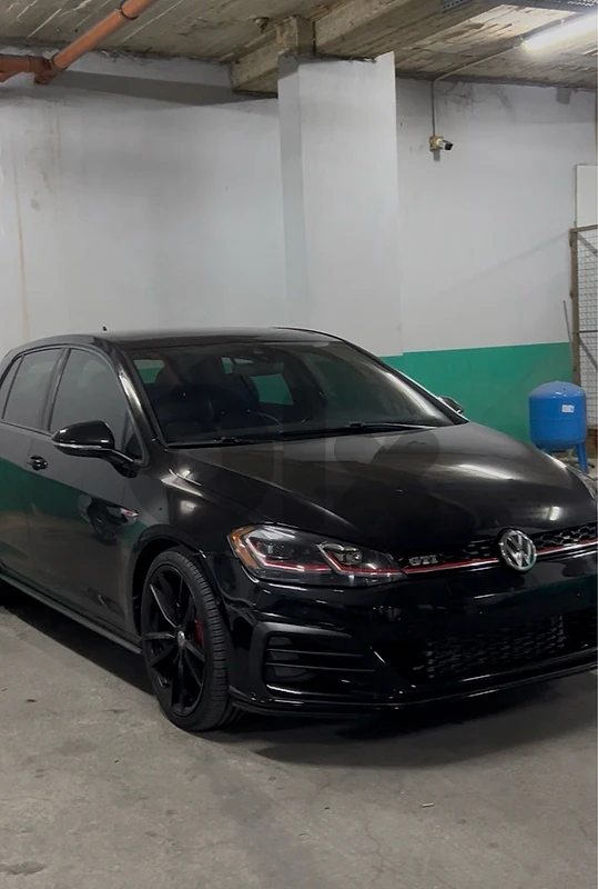 Volkswagen GTI 2018 7.5 performance Volkswagen GTI 2018 7.5 performance