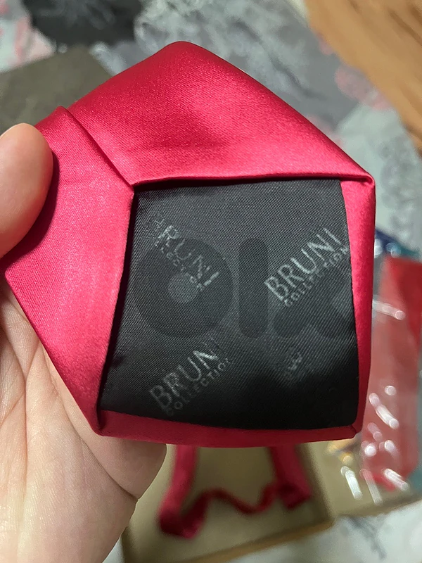 special rose tie mario bruni ( bruni collection )