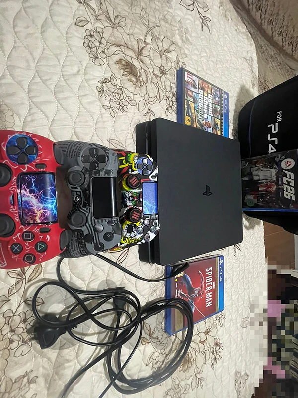 ps4 slim