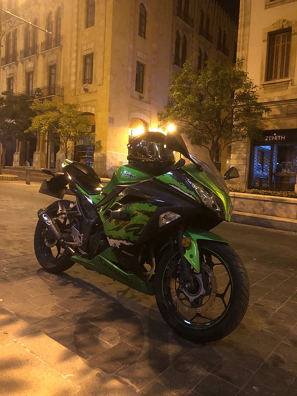 kawasaki ninja 300
