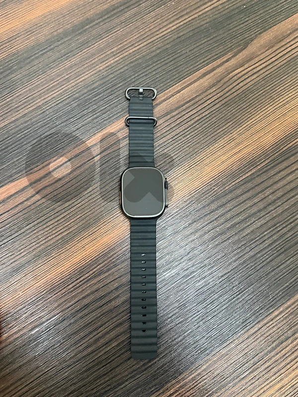 Apple Watch Ultra 2 49mm Case - Titanium / Used - 94% Battery Health