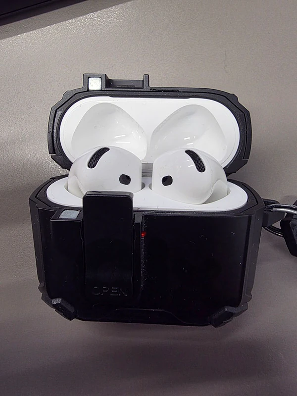 Apple AirPods 4 with Active Noise Cancellation (ANC) box & cover