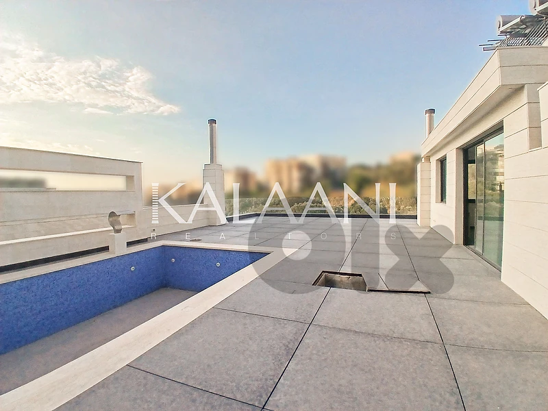Triplex for Sale in Baabda | شقة تريبلكس للبيع في بعبدا