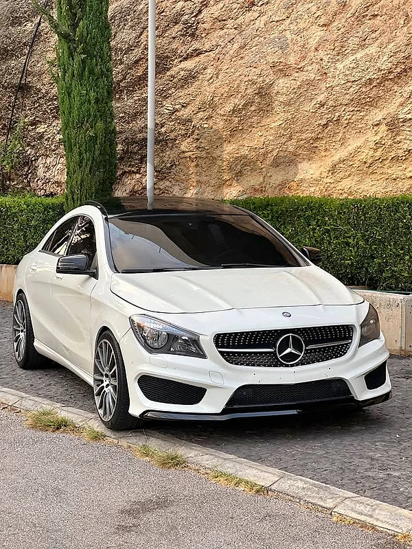 Mercedes-Benz CLA 2015