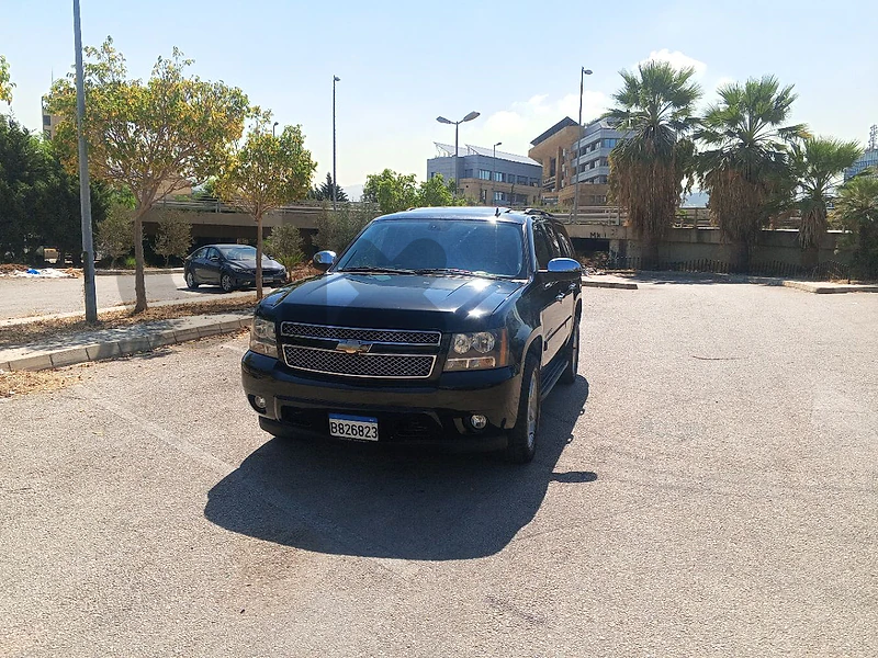 Chevrolet Tahoe 2008 Chevrolet Tahoe LTZ 4x4 very clean