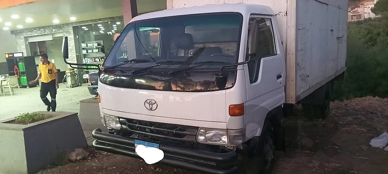 Toyota 2002