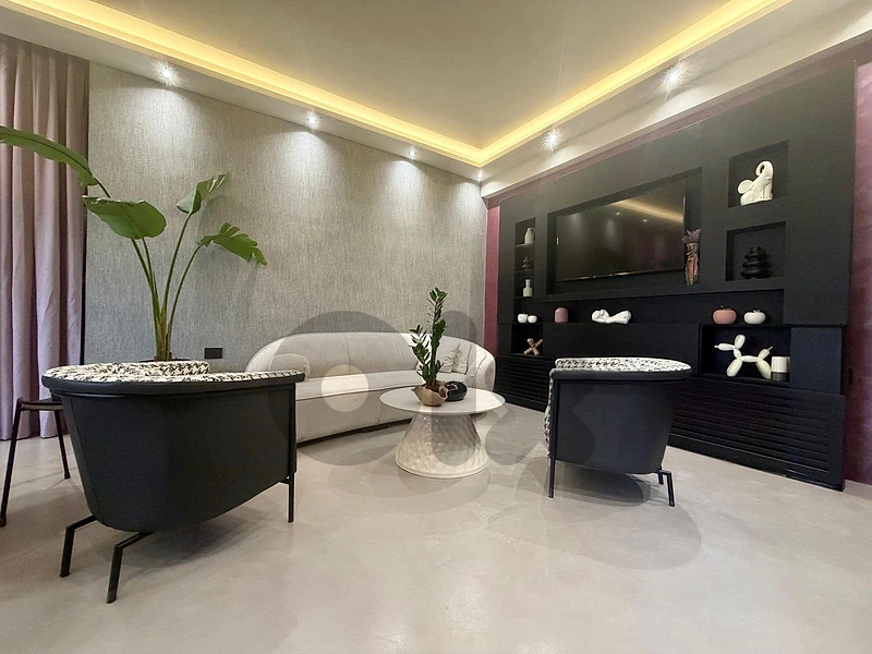 FULLY FURNISHED APT IN ACHRAFIEH PRIME | 100SQ | ACR-1147 N.R