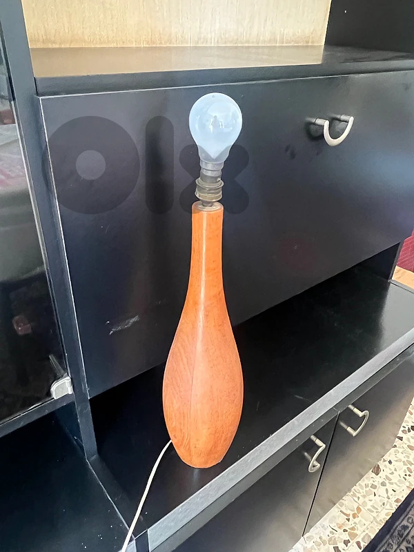 Lampe de table vintage en bois tourné (Années 80) – Style Mid-Century