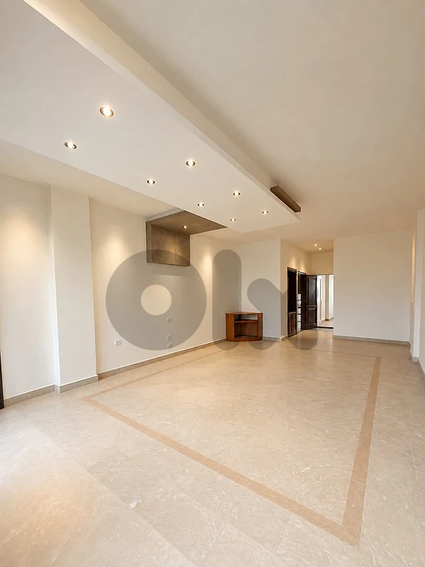 Renovated 2-Bedroom Apartment with Sea View – Rawche, Australia Street