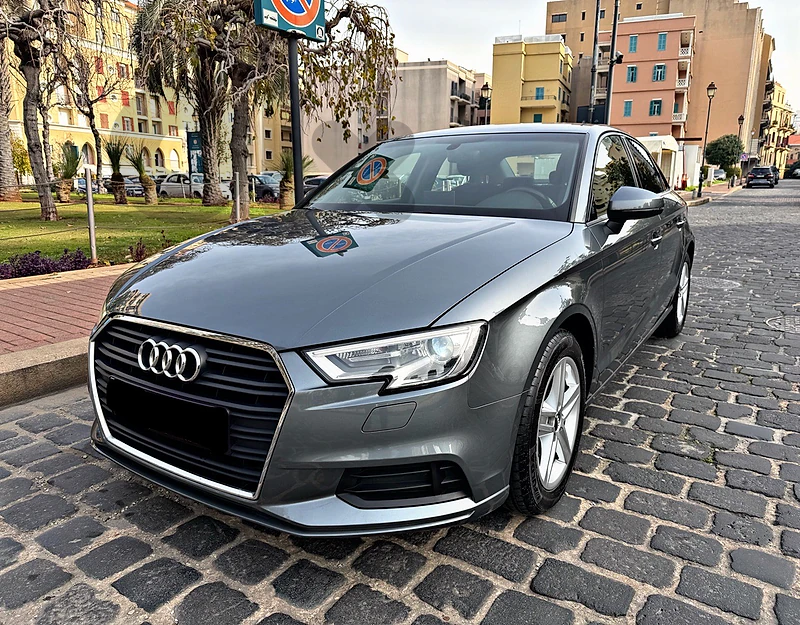 Audi A3 2018 kettaneh source 57000 km
